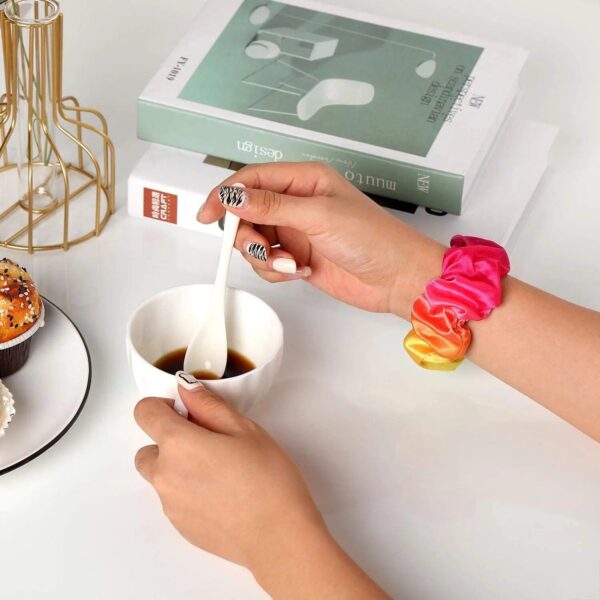Elastic Scrunchie Apple Watch Band - Nylon Solo Loop Bracelet for All Series - Image 4